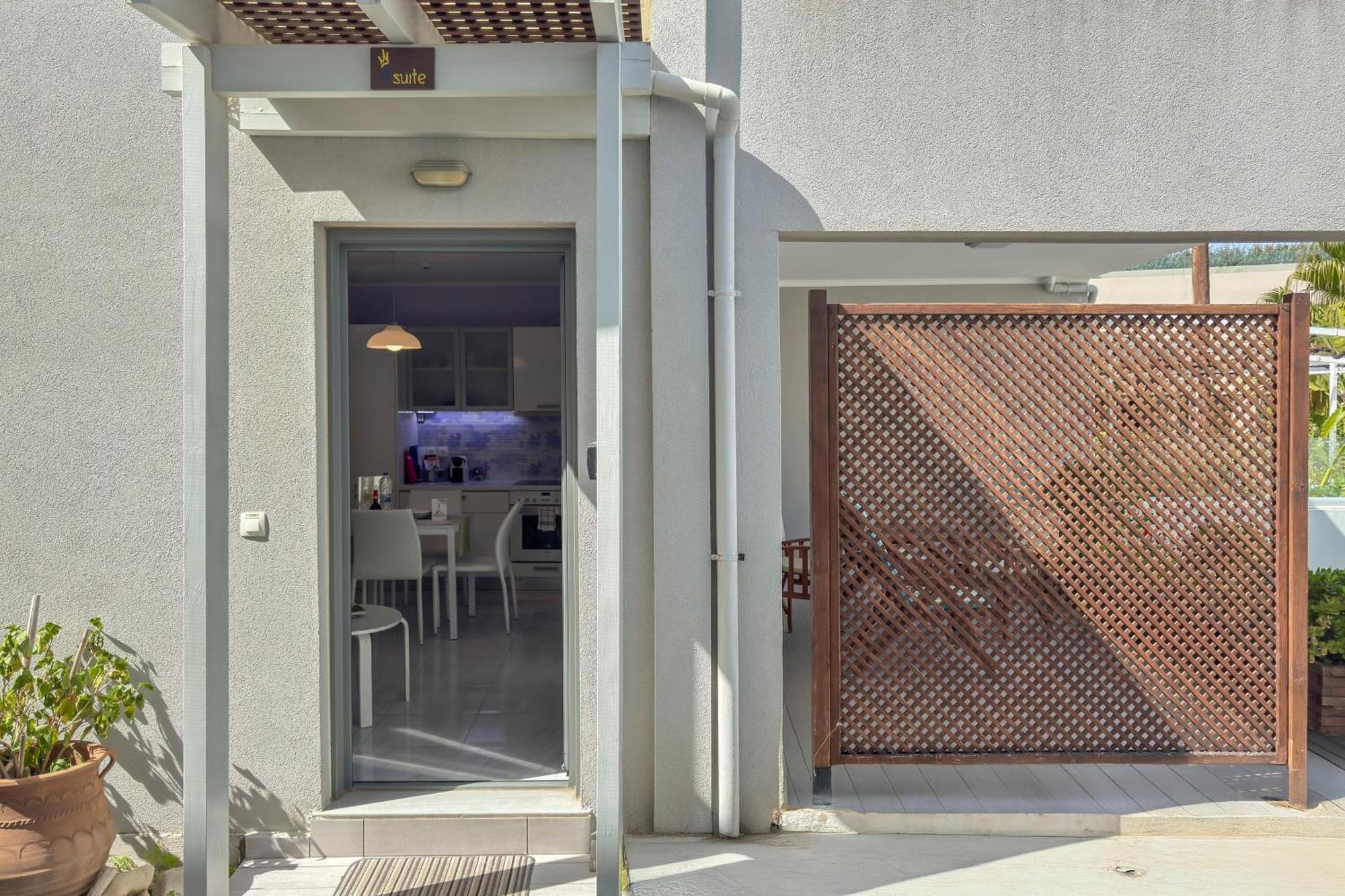 Διαμέρισμα Alisahni &